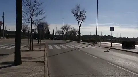 La Policía pide ayuda para encontrar al conductor de un Ford Focus gris que atropelló a una mujer en el la localidad madrileña de Las Rozas La Policía pide ayuda para encontrar al conductor de un Ford Focus gris que atropelló a una mujer en el la localidad madrileña de Las Rozas