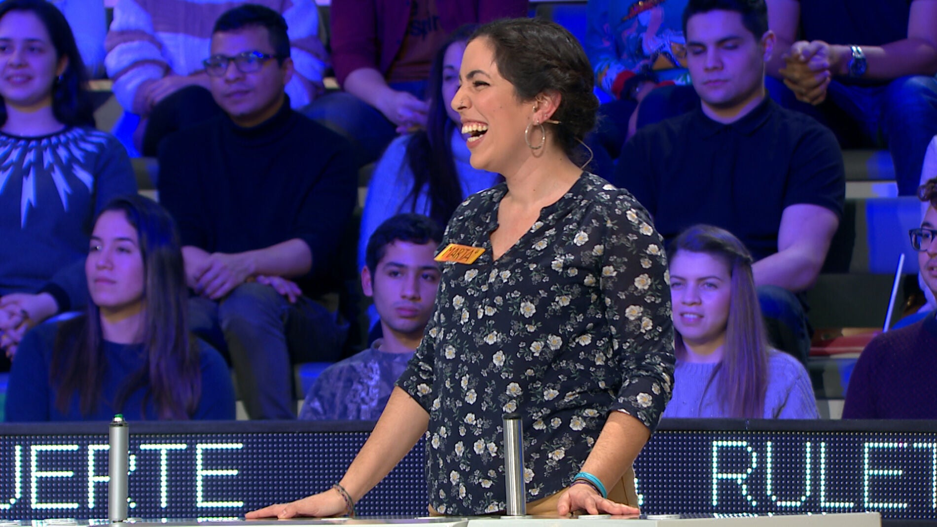 Las pronunciaciones m&aacute;s raras llenan de risas 'La ruleta de la suerte'