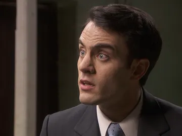 El primer encontronazo de Isaac y Álvaro en el dispensario El primer encontronazo de Isaac y Álvaro en el dispensario