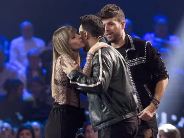 VÍDEO: Luis Fonsi y Antonio Orozco, emocionados y muy arrepentidos por no girarse por la voz de Miriam Reyes VÍDEO: Luis Fonsi y Antonio Orozco, emocionados y muy arrepentidos por no girarse por la voz de Miriam Reyes