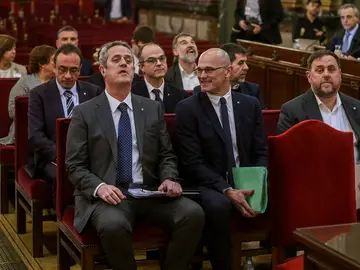 Los doce líderes independentistas acusados en el juicio al 'procés' Los doce líderes independentistas acusados en el juicio al 'procés'