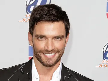 El actor Julián Gil El actor Julián Gil