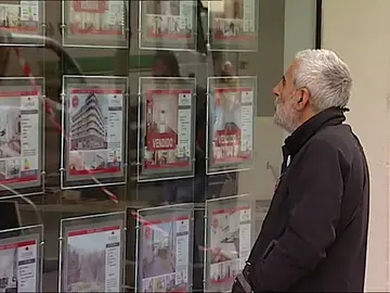 La compra de viviendas subió el 10,1% en 2018 y alcanza su cifra más alta en diez años La compra de viviendas subió el 10,1% en 2018 y alcanza su cifra más alta en diez años