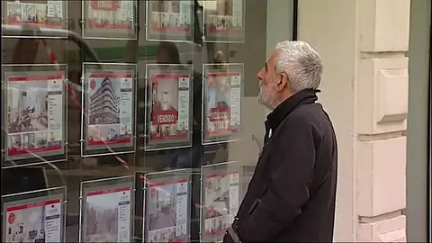 La compra de viviendas subió el 10,1% en 2018 y alcanza su cifra más alta en diez años La compra de viviendas subió el 10,1% en 2018 y alcanza su cifra más alta en diez años