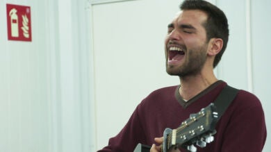 Shadday López controla el aire durante sus ensayos con el vocal coach