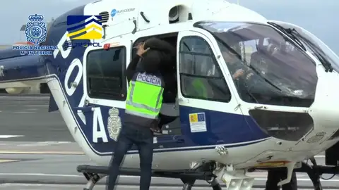 Detienen en Ceuta a un individuo con antecedentes por adoctrinar a jóvenes a favor de Daesh Detienen en Ceuta a un individuo con antecedentes por adoctrinar a jóvenes a favor de Daesh
