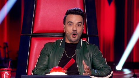 El chiste malo mal&iacute;simo de Luis Fonsi en &lsquo;La Voz&rsquo;