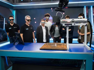 Así es la limpieza luminosa de 'El Hormiguero 3.0' con el invento sensacional de Marron Así es la limpieza luminosa de 'El Hormiguero 3.0' con el invento sensacional de Marron