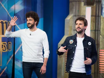Disfruta de la entrevista completa de Julián López y Miki Esparbé en 'El Hormiguero 3.0' Disfruta de la entrevista completa de Julián López y Miki Esparbé en 'El Hormiguero 3.0'