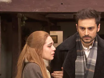Julieta y Saúl, aterrorizados por una visita inesperada Julieta y Saúl, aterrorizados por una visita inesperada