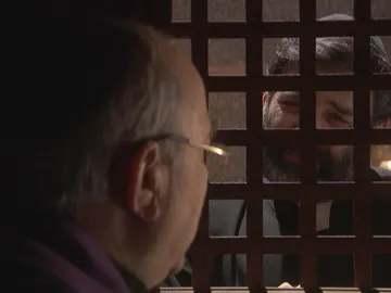 El perdón de Don Berengario tras una dolorosa confesión El perdón de Don Berengario tras una dolorosa confesión