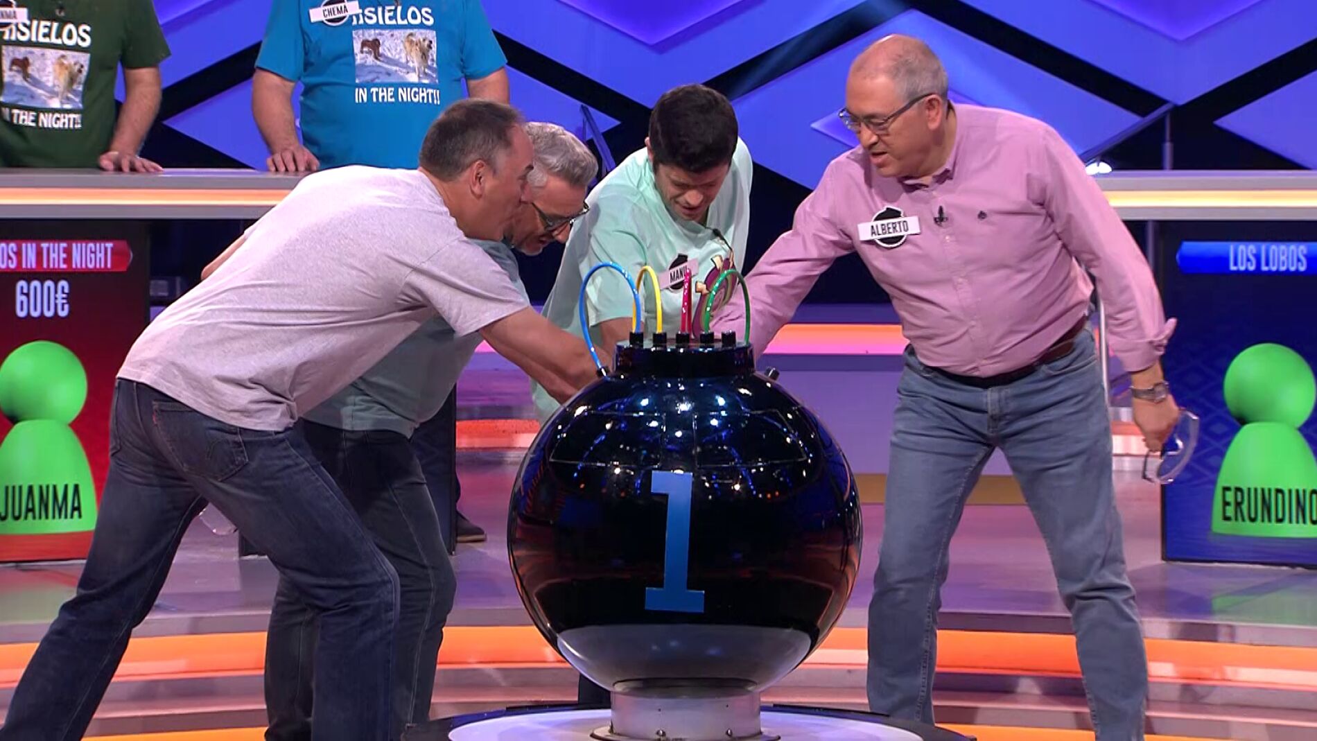 '&iexcl;Lobos in the night!', el nuevo grito de guerra del equipo en '&iexcl;Boom!'