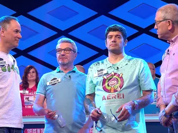 Popeye noquea al equipo de 'Los Lobos' en su cuarta bomba Popeye noquea al equipo de 'Los Lobos' en su cuarta bomba