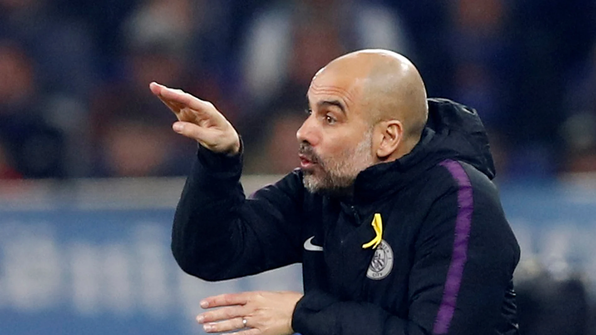 Pep Guardiola, durante el partido contra el Schalke 04 Pep Guardiola, durante el partido contra el Schalke 04