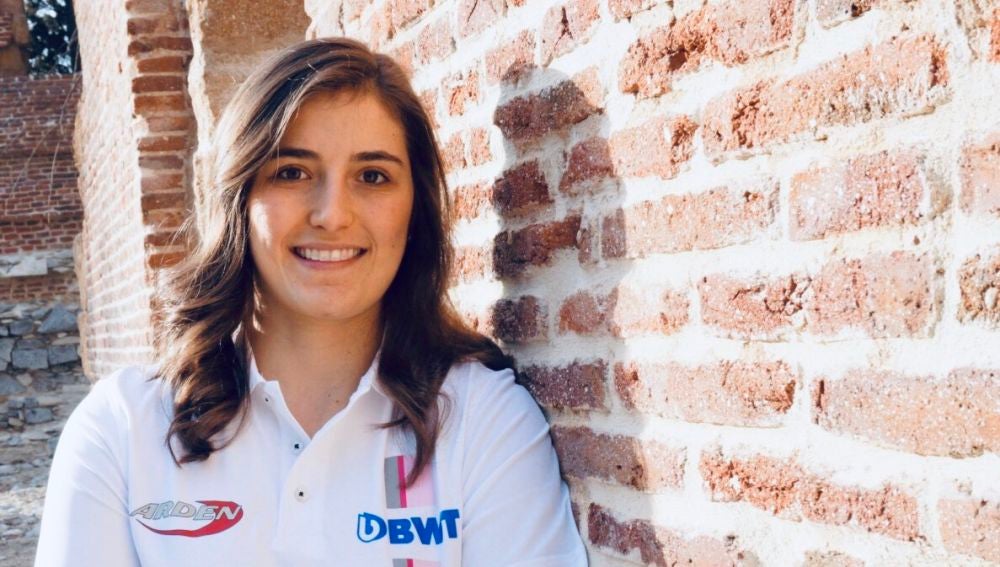 Tatiana Calderón, con los colores de Arden