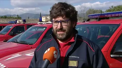 Los equipos de rescate de Mallorca denuncian que montañeros les llaman para que les bajen las mochilas Los equipos de rescate de Mallorca denuncian que montañeros les llaman para que les bajen las mochilas