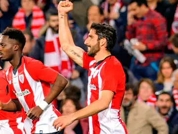 El centrocampista del Athlétic, Raúl García, celebra su gol ante el Eibar El centrocampista del Athlétic, Raúl García, celebra su gol ante el Eibar