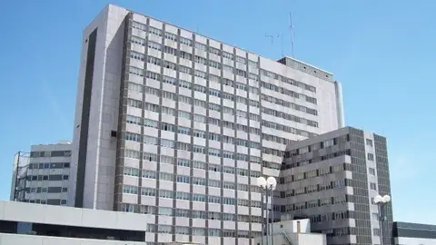 El Hospital La Paz Hospital Universitario La Paz (Madrid)