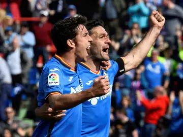 Jaime Mate y Jorge Molina celebran un gol ante el Rayo Jaime Mate y Jorge Molina celebran un gol ante el Rayo