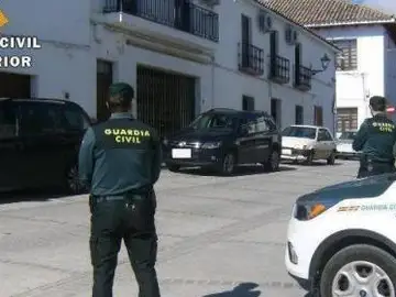 Operación de la Guardia Civil en Yuncos, Toledo Operación de la Guardia Civil en Yuncos, Toledo