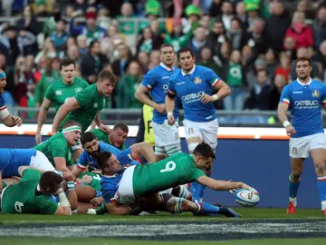Conor Murray ensaya ante Italia Conor Murray ensaya ante Italia