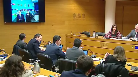 'El Bigotes' declara que Casado todavía tiene "mucha mierda" en la mochila 'El Bigotes' declara que Casado todavía tiene "mucha mierda" en la mochila