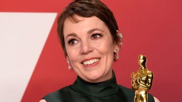 La actriz Olivia Colman con su Oscar La actriz Olivia Colman con su Oscar