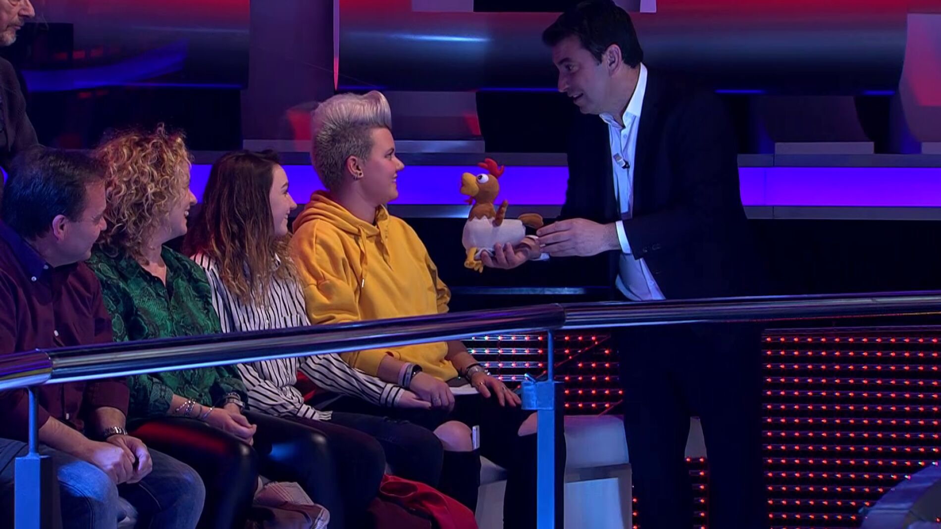 La gallina de '&iexcl;Ahora caigo!' se reencuentra con su prima