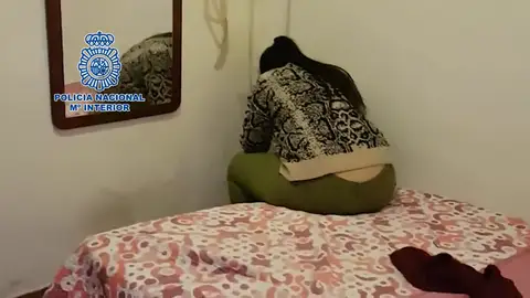 Detienen en un prostíbulo de Barcelona a un hombre de 78 años que abusaba sexualmente de una quinceañera Detienen en un prostíbulo de Barcelona a un hombre de 78 años que abusaba sexualmente de una quinceañera