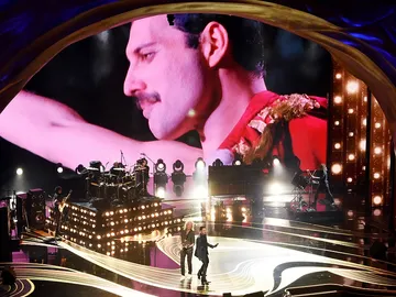 Queen tocando en los Oscar 2019 Queen tocando en los Oscar 2019