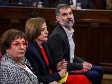 Jordi Cuixart y Carme Forcadell Jordi Cuixart y Carme Forcadell