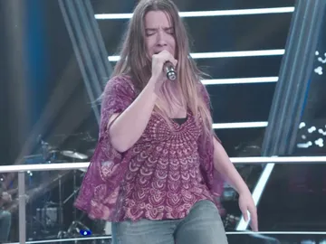 VÍDEO: Antonio José, sobre Viki Lafuente en los ensayos de los Asaltos de ‘La Voz’: “Es un caballo miura, no la para nadie” VÍDEO: Antonio José, sobre Viki Lafuente en los ensayos de los Asaltos de ‘La Voz’: “Es un caballo miura, no la para nadie”