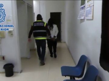 Liberan a una menor de 13 años que fue retenida por su suegro en Talavera