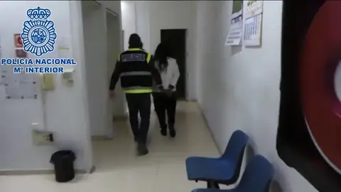 Liberan a una menor de 13 años que fue retenida por su suegro en Talavera Liberan a una menor de 13 años que fue retenida por su suegro en Talavera
