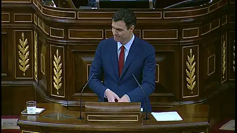La crítica de Sánchez a Rajoy que hoy se vuelve en su contra: "No se puede gobernar a golpe de decreto ley" La crítica de Sánchez a Rajoy que hoy se vuelve en su contra: "No se puede gobernar a golpe de decreto ley"