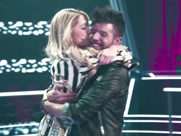 Vídeo: Pablo López, feliz por el ensayo de Palomy: “¿Me vas a mirar cuando la cantes para que pueda contárselo a nuestros nietos?” Vídeo: Pablo López, feliz por el ensayo de Palomy: “¿Me vas a mirar cuando la cantes para que pueda contárselo a nuestros nietos?”