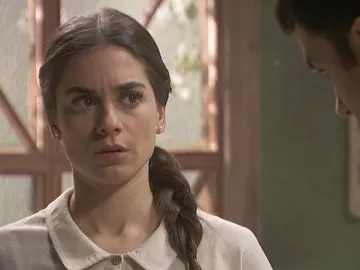 El preocupante distanciamiento de Elsa hacia Álvaro El preocupante distanciamiento de Elsa hacia Álvaro