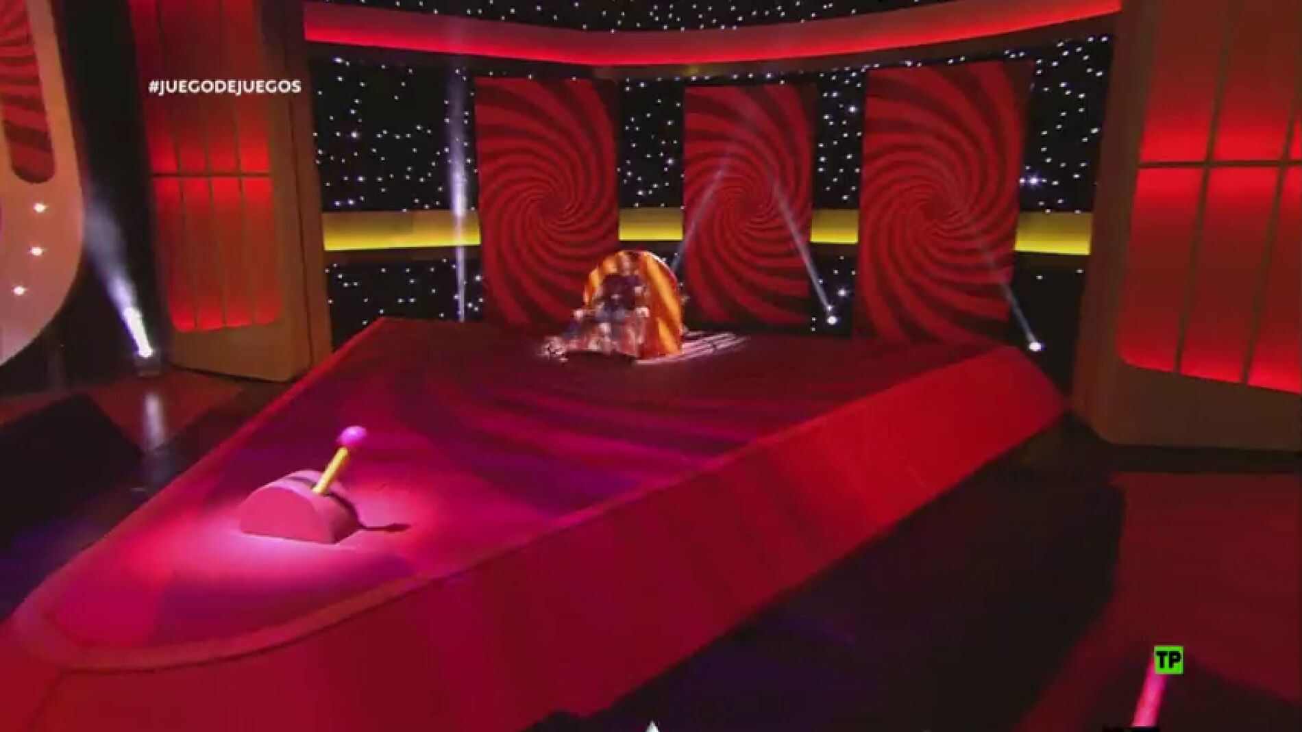 'Mareo a dos', la prueba de 'Juego de juegos' que dejar&aacute; a los concursantes "sin poder ni hablar"