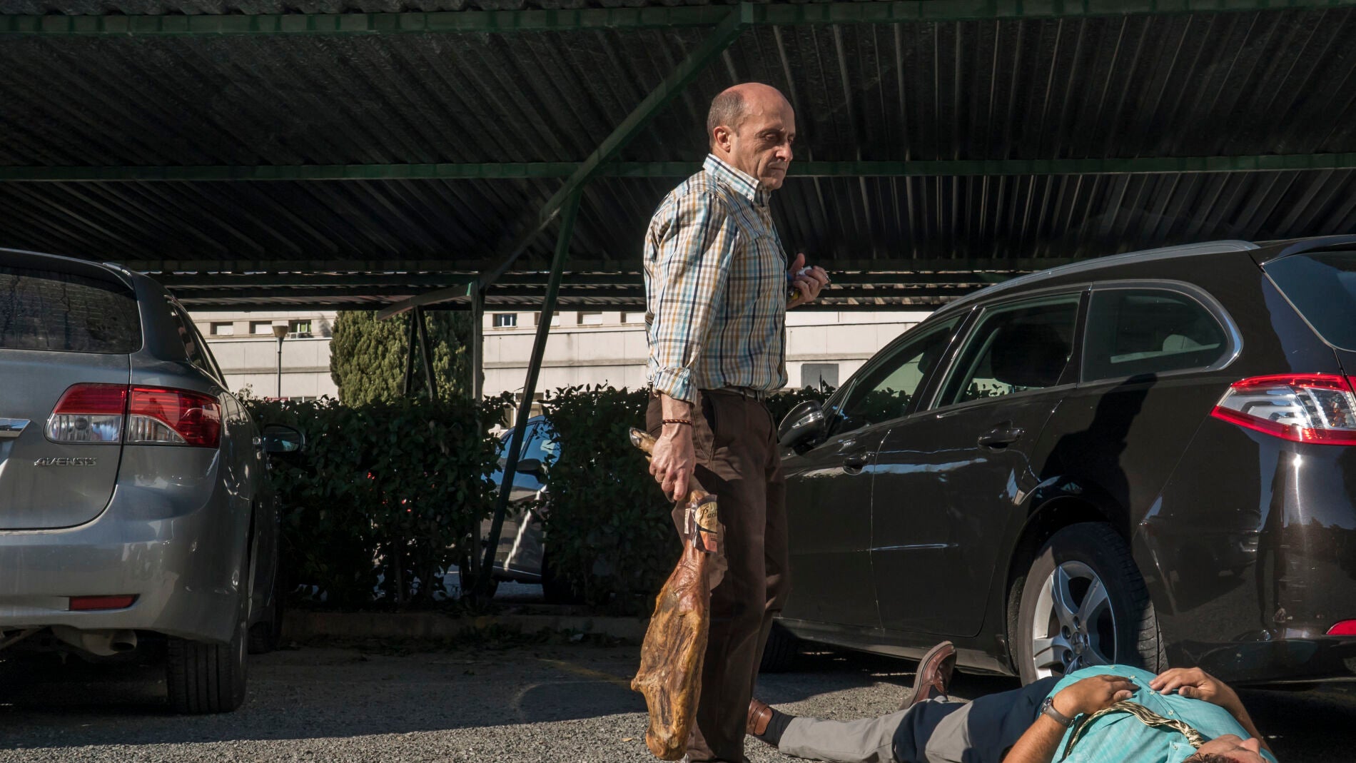 Alfonso, fuera de s&iacute;, se enfrenta a Aguirre