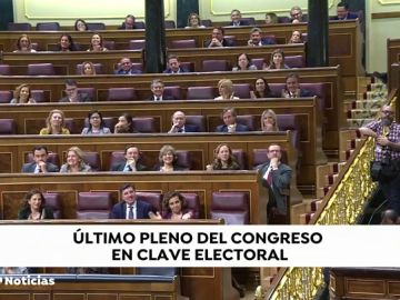 El rifirrafe entre Sánchez y Casado en el último pleno del Congreso antes de las elecciones generales del 28 de abril 