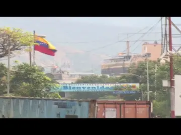 Venezuela coloca nuevas barreras en la frontera con Colombia Venezuela coloca nuevas barreras en la frontera con Colombia