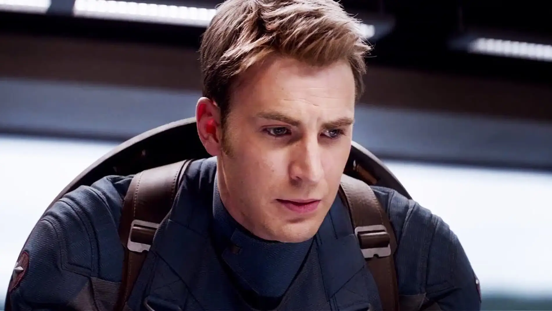 Qué pensará Capitán América? La imagen noventera de Chris Evans con un look  que hoy odiarías