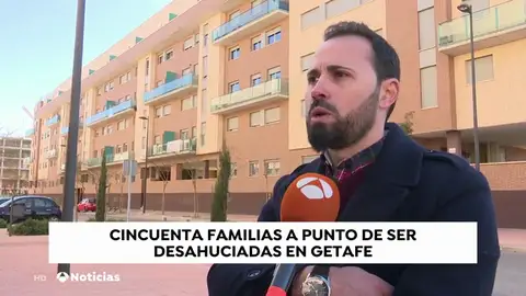 Una de las familias afectadas por un desahucio en Getafe: "Ya he sufrido un desahucio y ahora subastan mi vivienda" Una de las familias afectadas por un desahucio en Getafe: "Ya he sufrido un desahucio y ahora subastan mi vivienda"