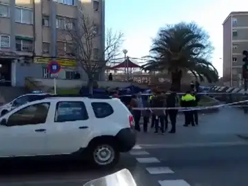 Muere una persona durante una pelea en la calle en Cornellà de Llobregat Muere una persona durante una pelea en la calle en Cornellà de Llobregat