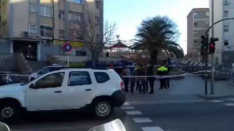 Muere una persona durante una pelea en la calle en Cornellà de Llobregat Muere una persona durante una pelea en la calle en Cornellà de Llobregat