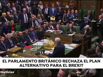 El parlamento británico rechaza el plan alternativo para el "Brexit" El parlamento británico rechaza el plan alternativo para el "Brexit"
