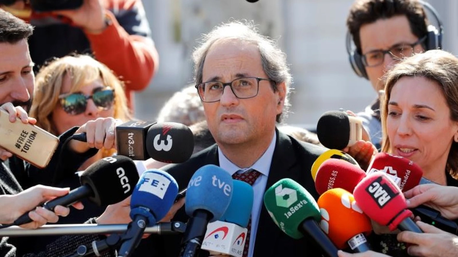 El presidente de la Generalitat, Quim Torra, atiende a los medios El presidente de la Generalitat, Quim Torra, atiende a los medios