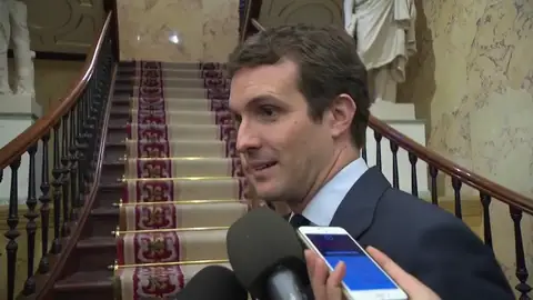 Casado insiste en un cara a cara con Sánchez: "es lo mínimo que esperan los electores Casado insiste en un cara a cara con Sánchez: "es lo mínimo que esperan los electores
