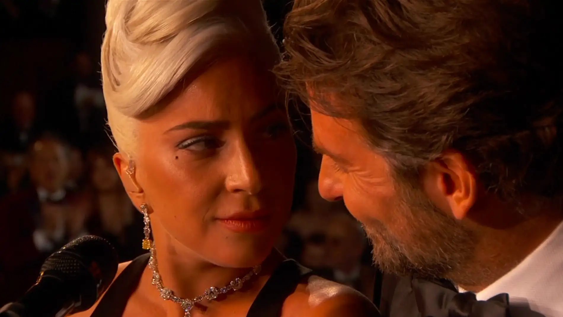 Lady Gaga y Bradley Cooper en los Oscar 2019