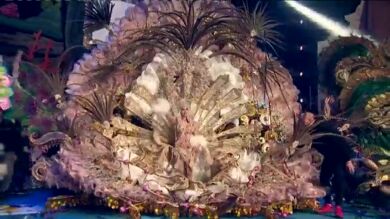 Priscila Medina, coronada reina del Carnaval de Santa Cruz de Tenerife